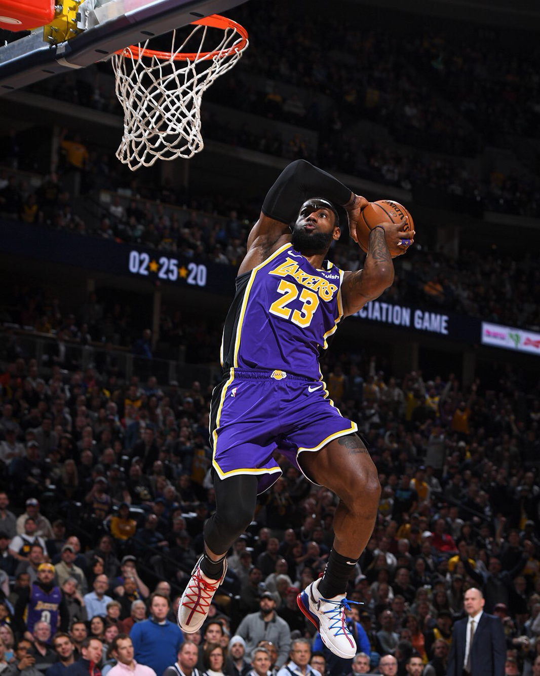 掀起了新的 掀起了新的